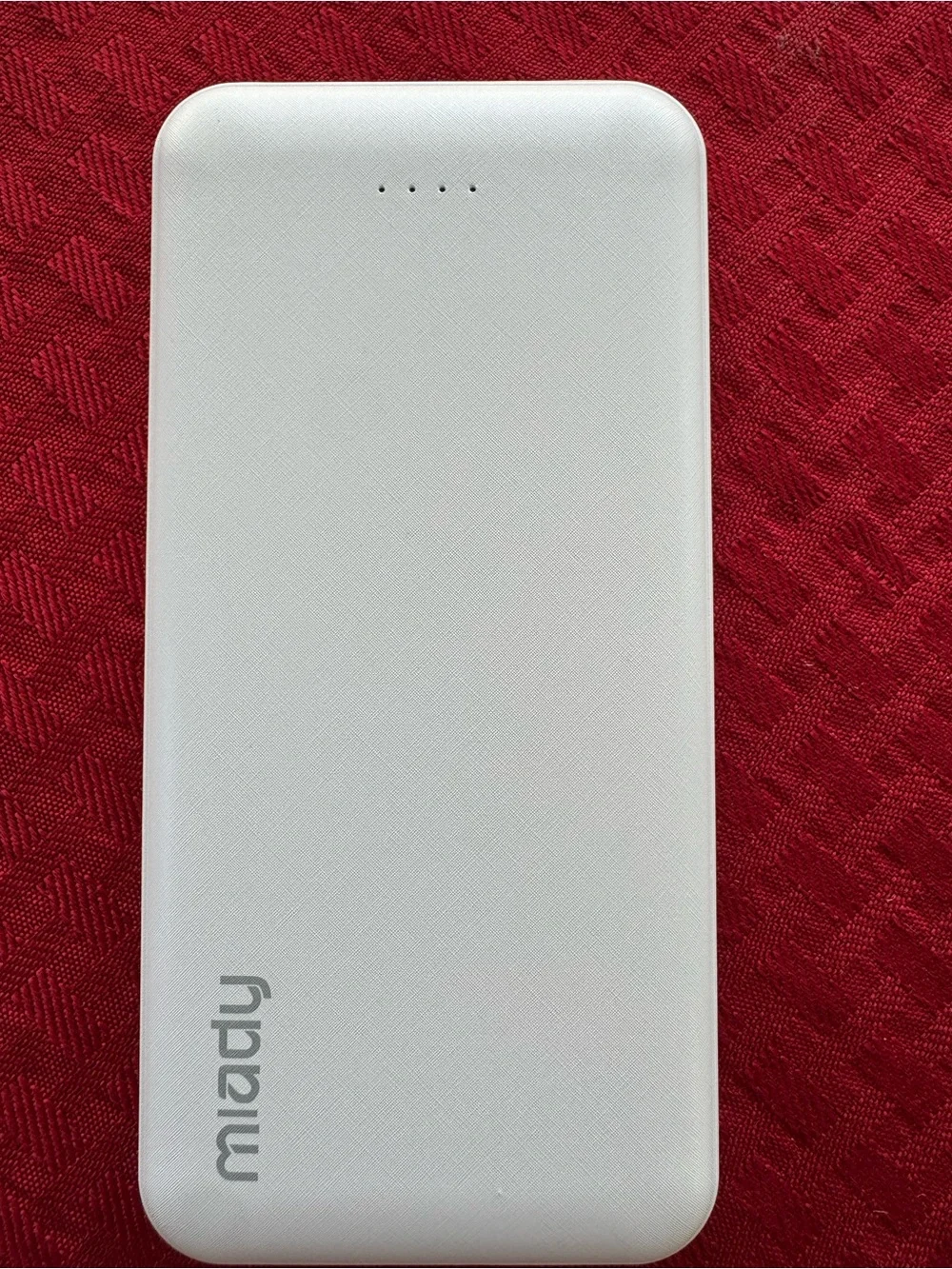 MIA Portable Power Bank Duo — White and Black
